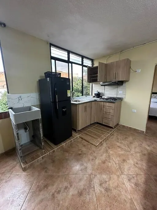 Apartamento Comodo Y Bonito Medellin Apartment